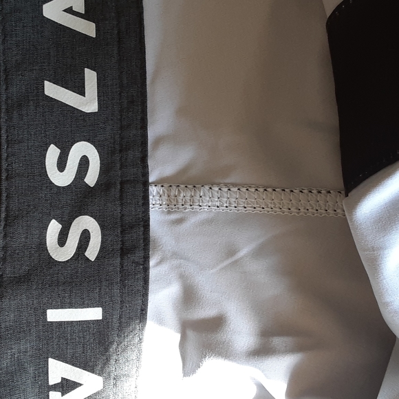 VISSLA men's board/swim shorts - Picture 3 of 10